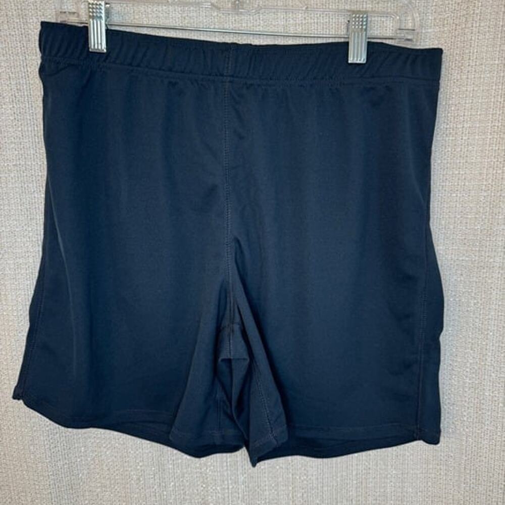 Lands' End NWOT girls navy blue active mesh gym shorts size Medium